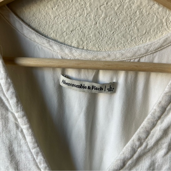 Abercrombie & Fitch Front Tie Crop Top - Picture 6 of 9